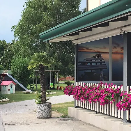 Ξενοδοχείο Rosa