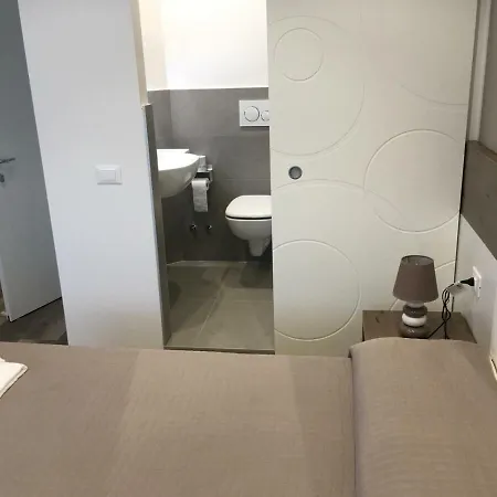 Hotel Rosa 2*