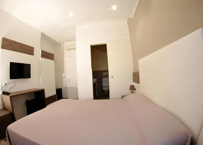 Rosa Hotel